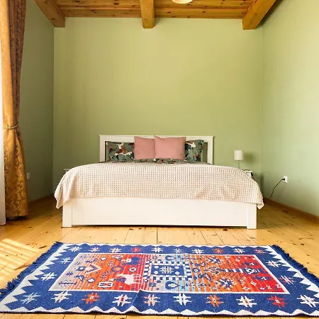 House In Oldtown דירה *